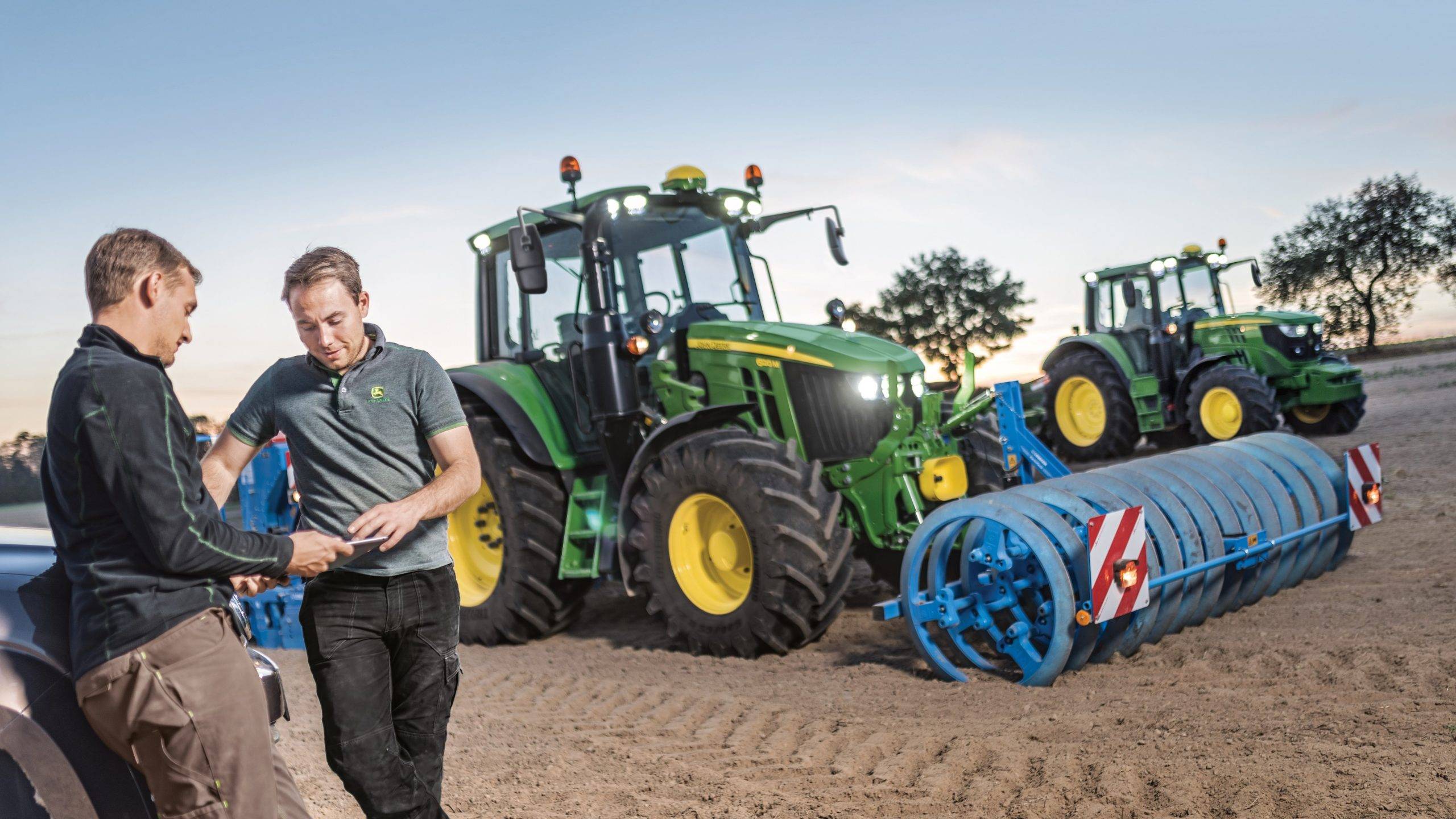 Fotografia.-John-Deere-lanza-el-servicio-Firma-Digital|Cristina Casado responsable Marketing John Deere Financial España Portugal